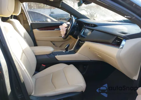 2019 Cadillac Xt5 Luxury from USA, damaged, VIN 1GYKNCRS6KZ300943